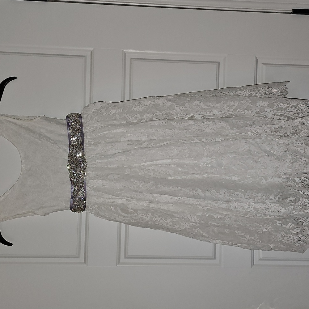 Elegant White Lace Flower Girl Dress with Sparkling Belt